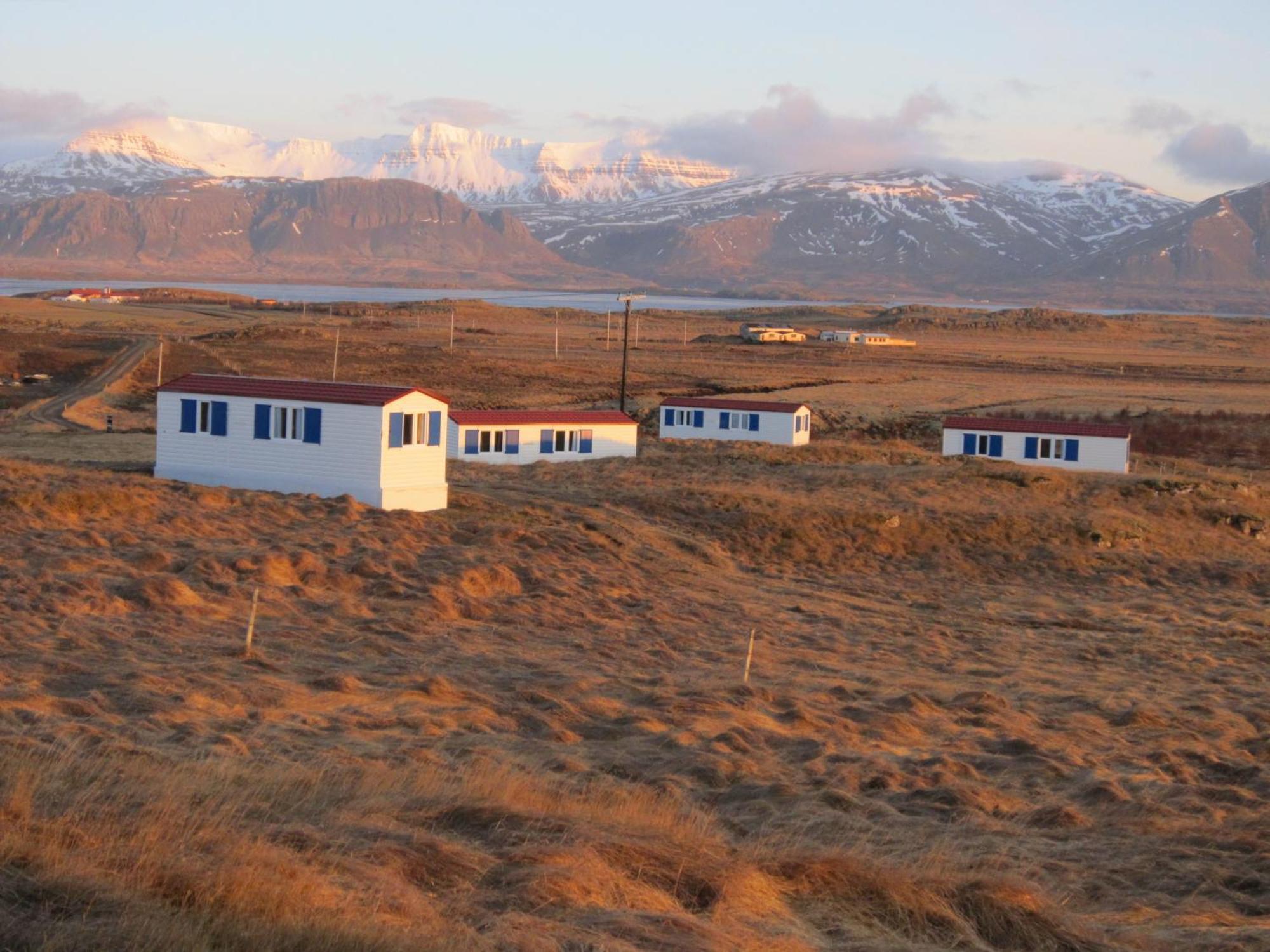 Laekjarkot Rooms And Cottages With Kitchen Borgarnes Exterior photo