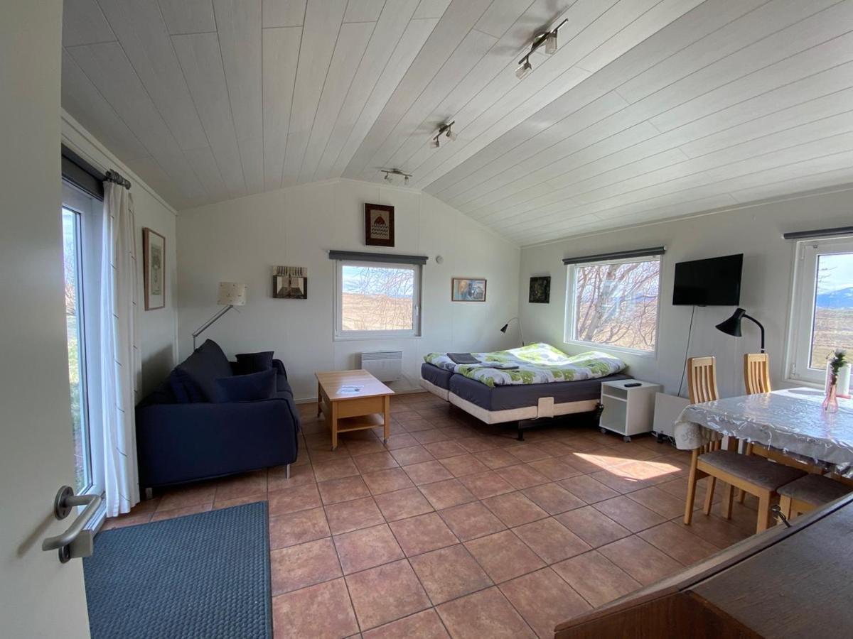 Laekjarkot Rooms And Cottages With Kitchen Borgarnes Exterior photo